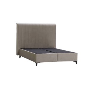 KI 8 Cama