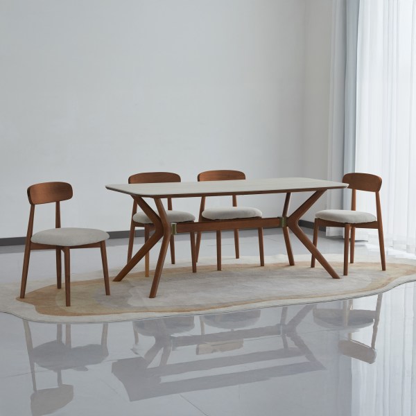 Mesa Jantar